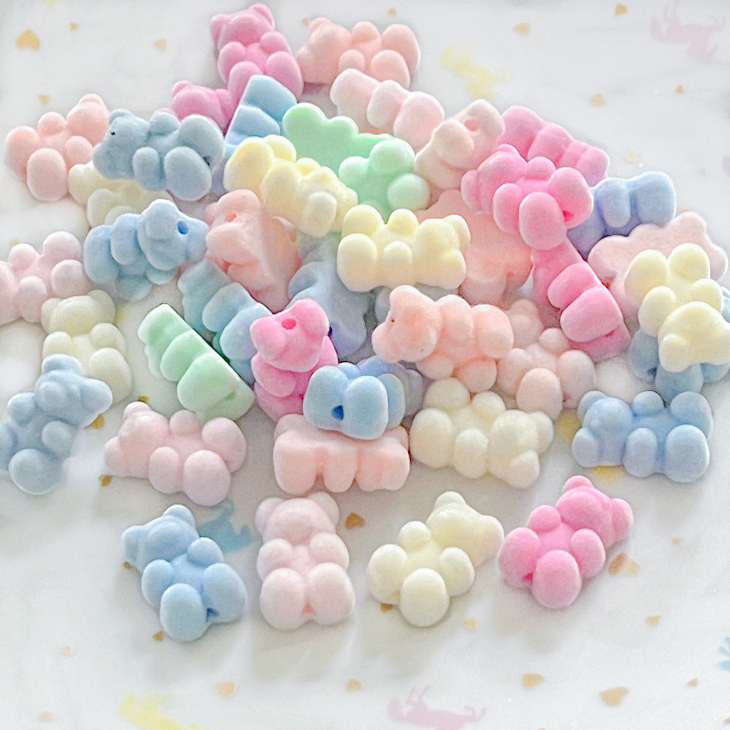10 x Flocked Gummy Bear fuzzy beads
