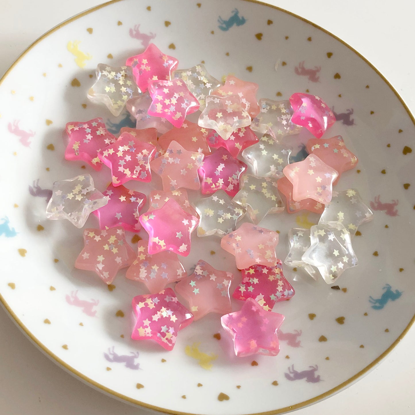 4 x resin star with glitter star cabochons