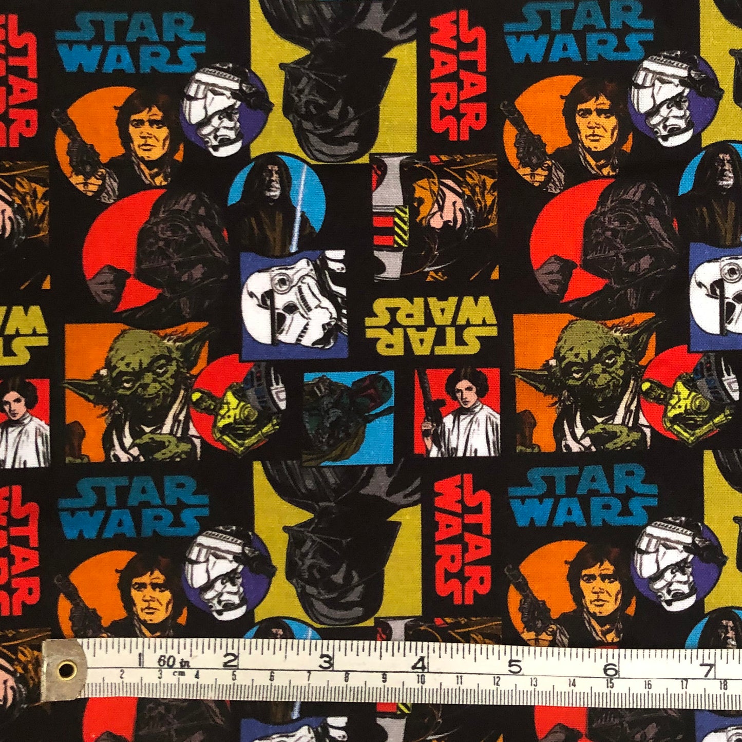 (DISCONTINUE) Star Wars Vintage style 100% cotton fabric, HALF METRE