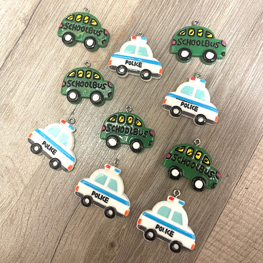 10 Car and Bus resin charms