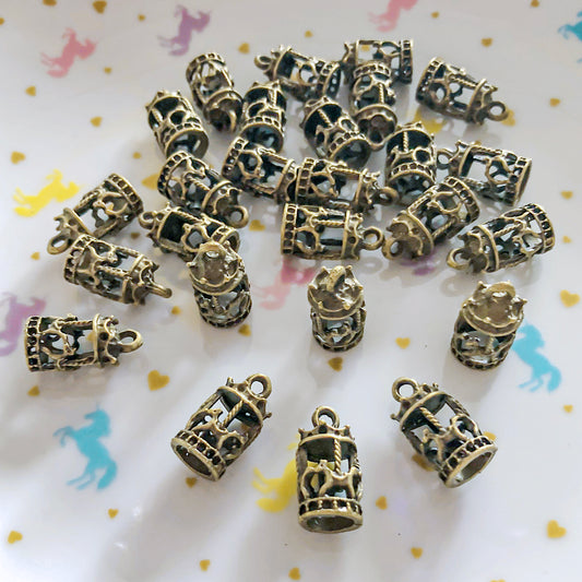 6 mini 3D vintage carousel charms