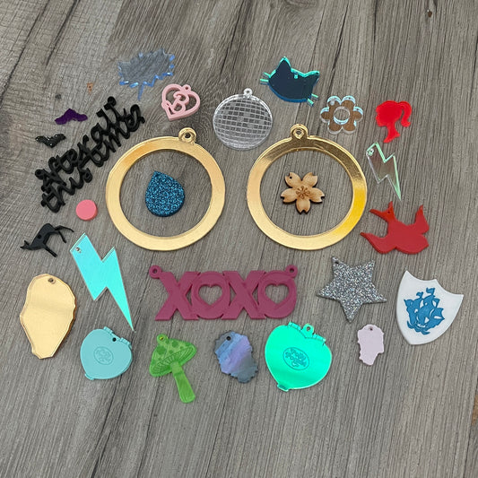 Laser cut charm & cabochon, set 3