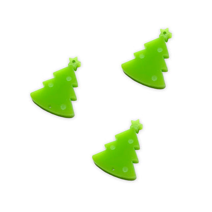 8 Christmas tree link shapes, 2cm