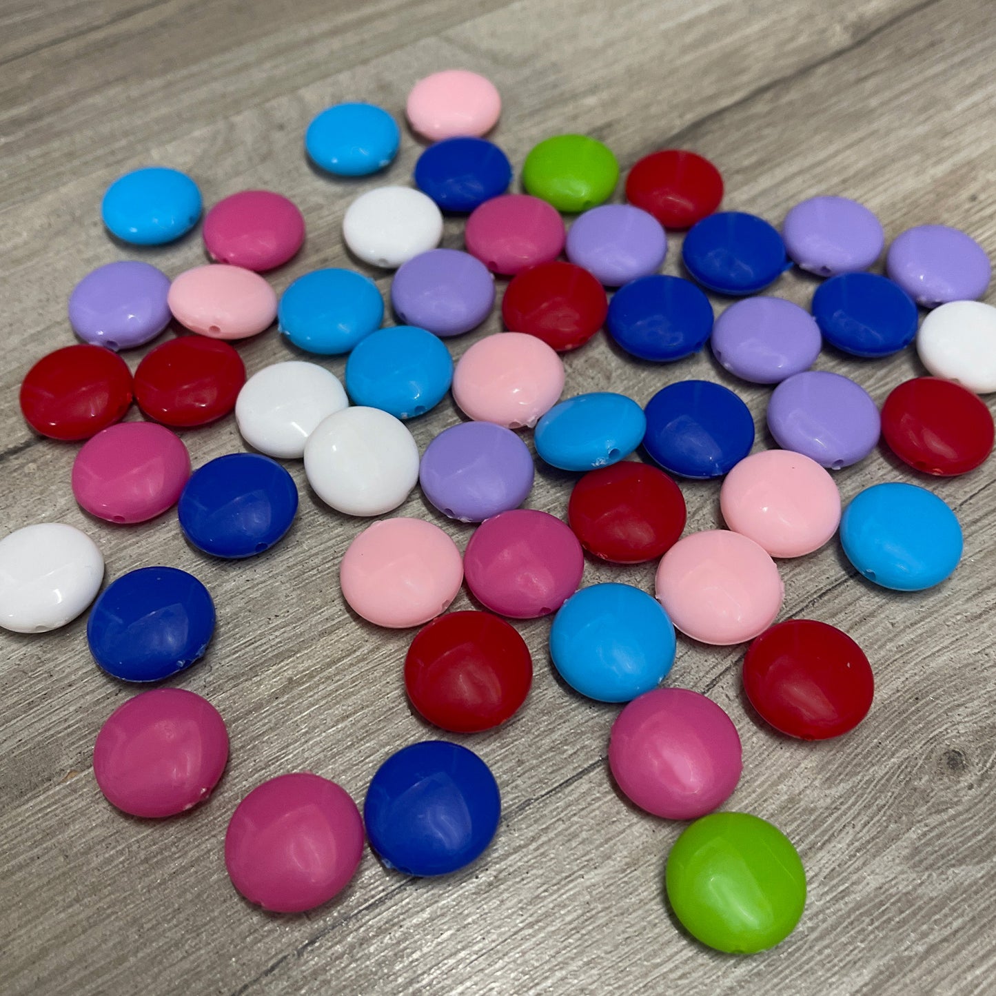 50 x Smarties beads, 16mm