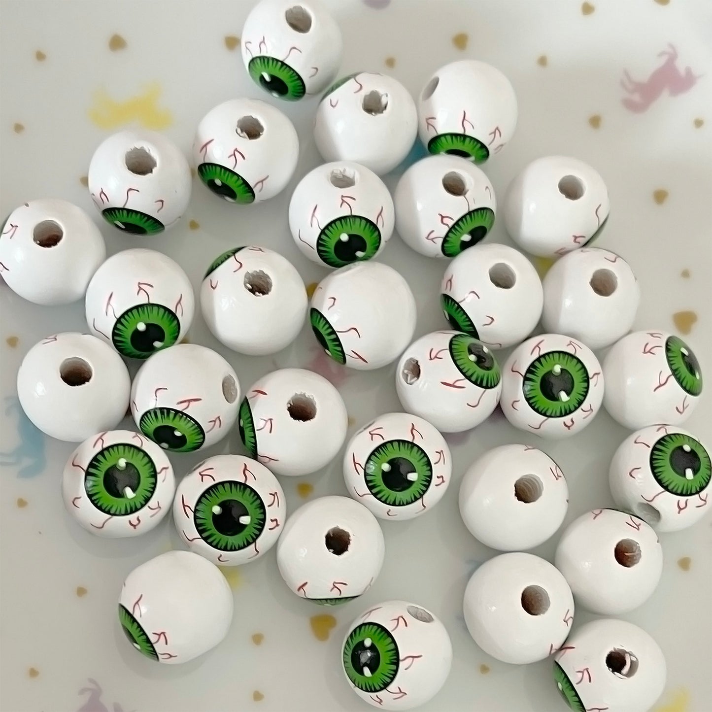 5 x Eyeball creepy wood beads, 16mm