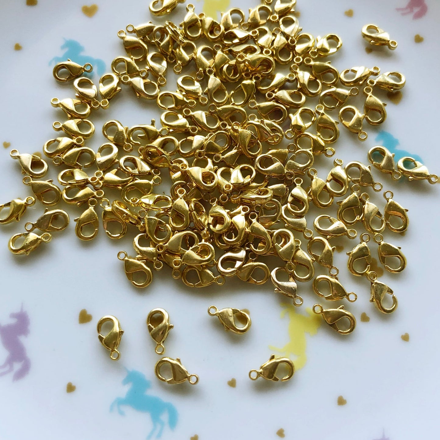 20 Gold colour lobster clasps, 6 x 10mm