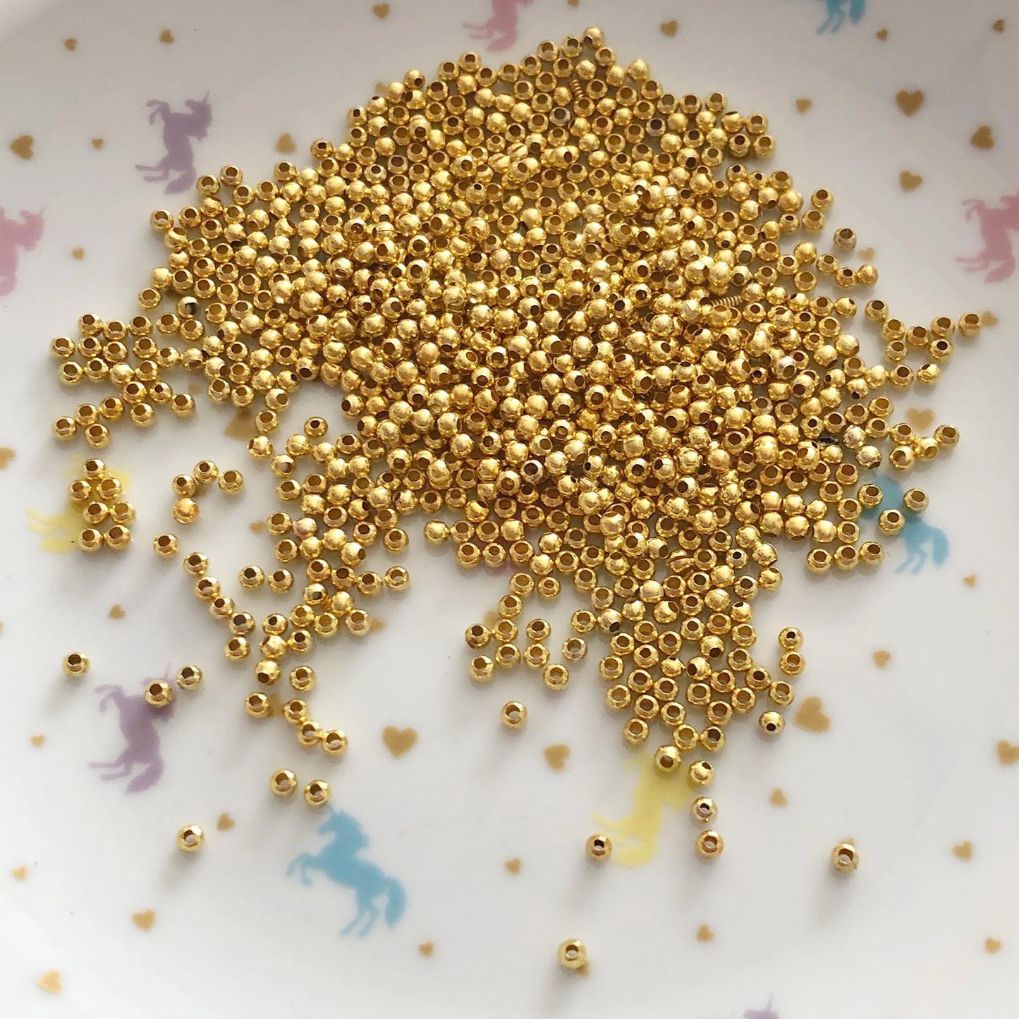 200 x 3mm gold colour spacer beads