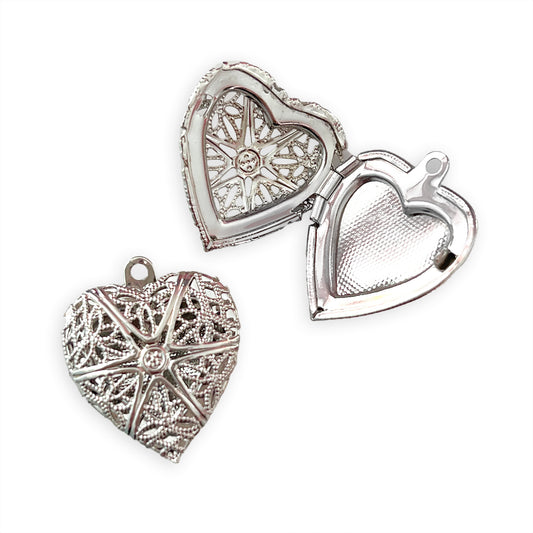 2 x Heart lockets with cut-out lace detail, silver colour