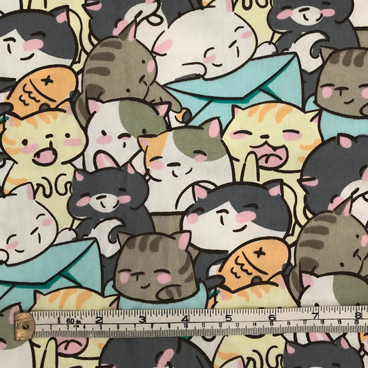 FAT 1/4  Kawaii cats cotton fabric