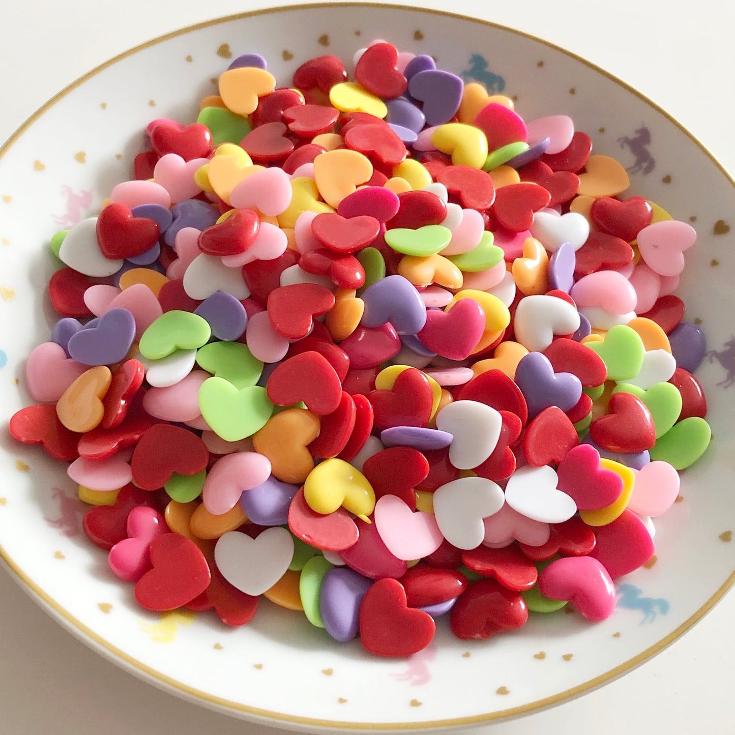 20 acrylic heart cabochons