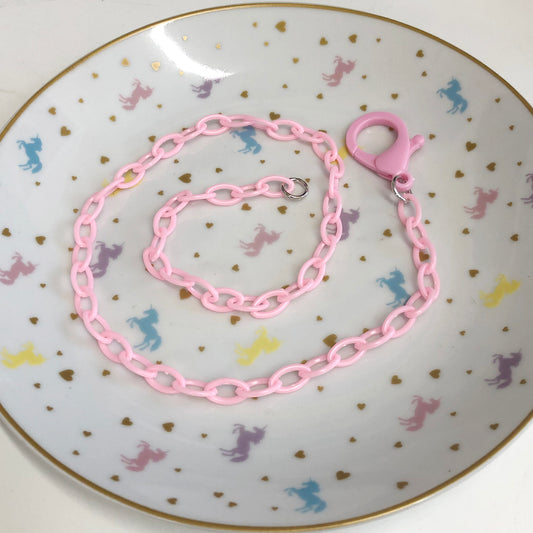 Pink plastic colour necklace chain