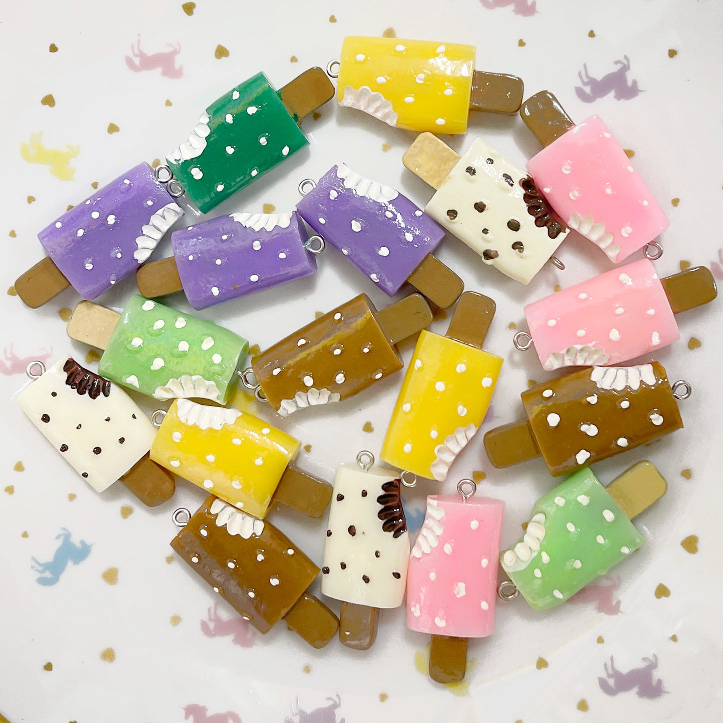 6 x Icecream icelolly resin charms, mixed colour