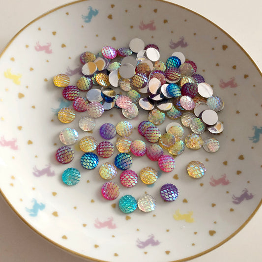 20 AB coated round fish scale cabochons