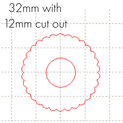 *SW*C* 32mm scallop circle, 12mm cutout NO HOLE