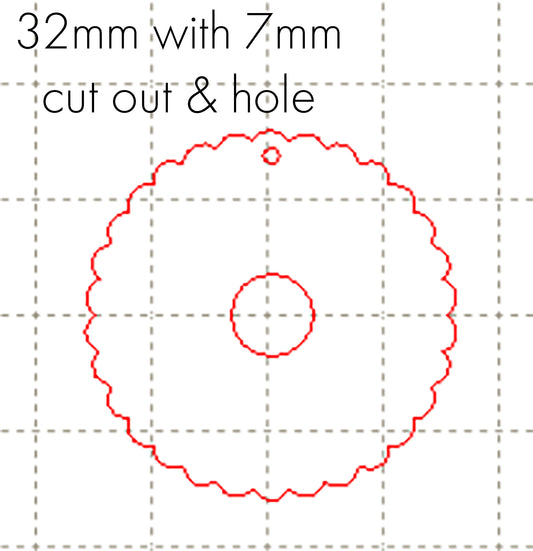 *SW*C* 32mm scallop circle, 7mm cutout & Hole