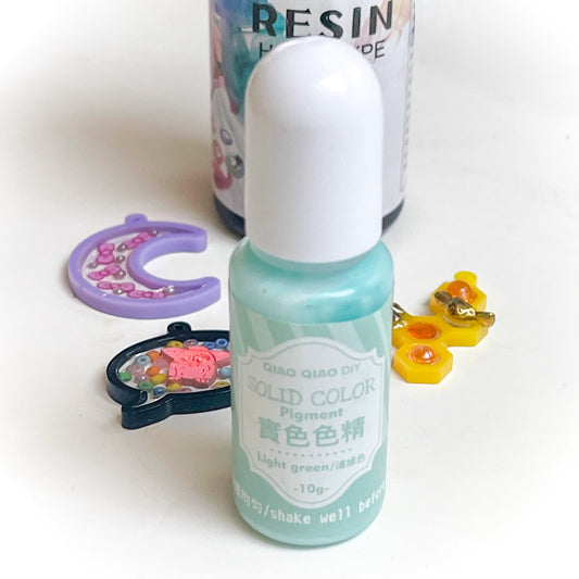 Light Green UV resin pigment, 10ml bottle