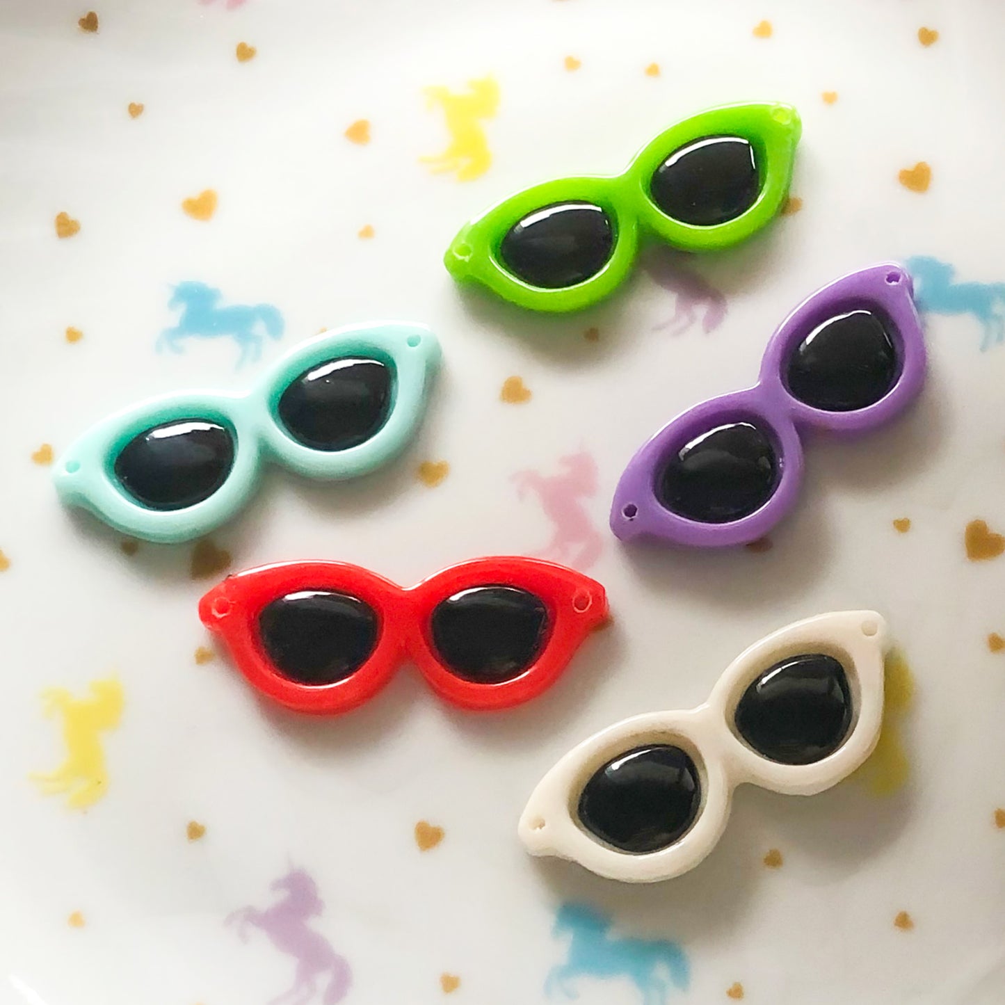 5 vintage glasses charms