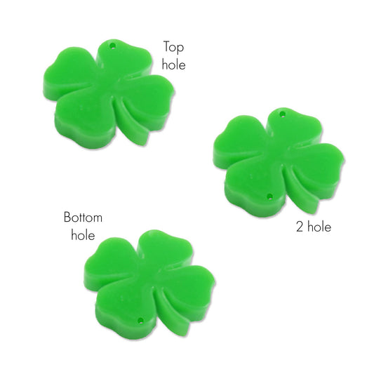 8 Clover link shapes, 2cm