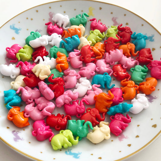 8 Elephant plastic charms