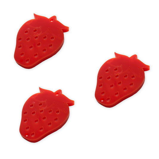 8 Strawberry link shapes, 2cm